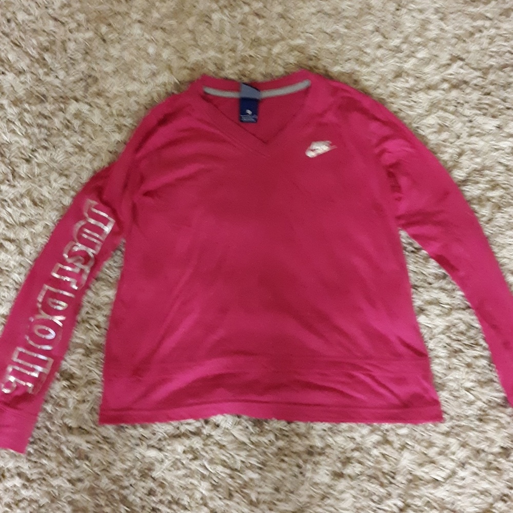 Womens Nike shirt